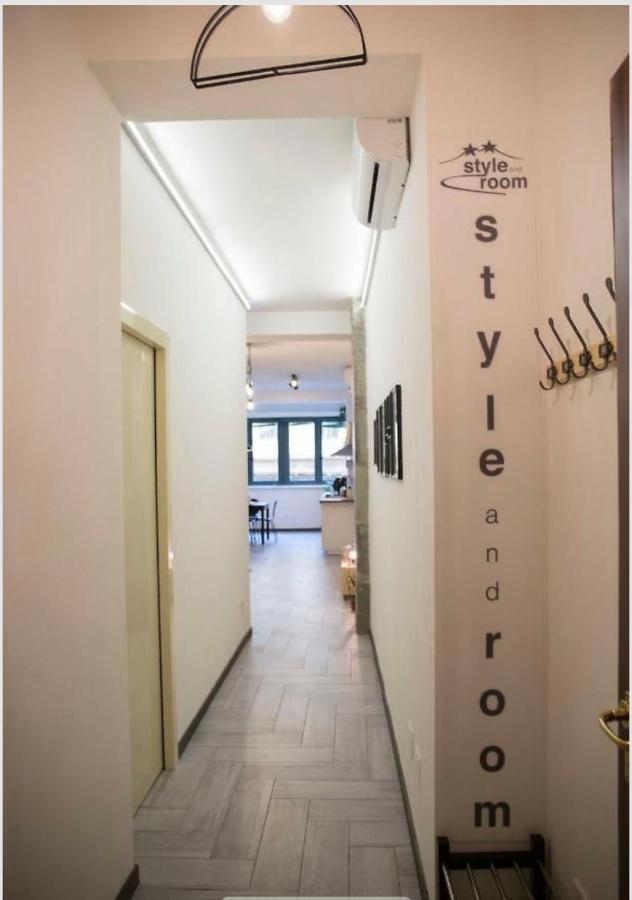 Style And Room เนเปิลส์ ภายนอก รูปภาพ